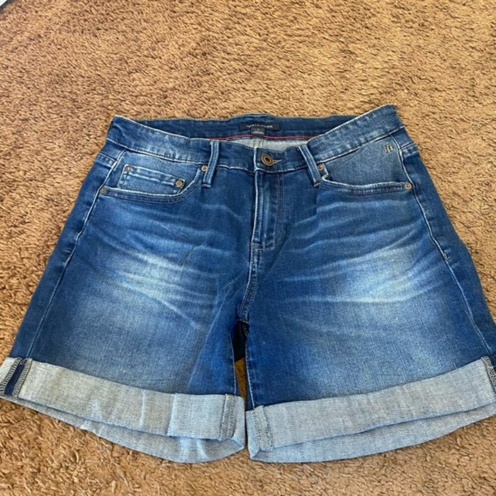 Tommy Hilfiger Denim Bermuda Stretch Shorts Mid Rise Jeans Size 2